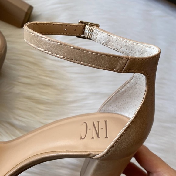 INC International Concepts Women’s Lexini Two-Piece Sandal Dark Almond 9M - Picture 14 of 15